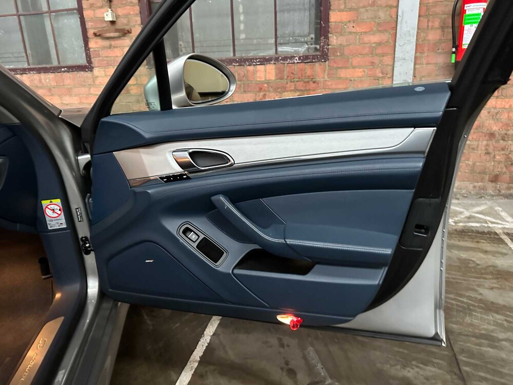 Porsche Panamera 4S 4.8 V8 400pk 2009