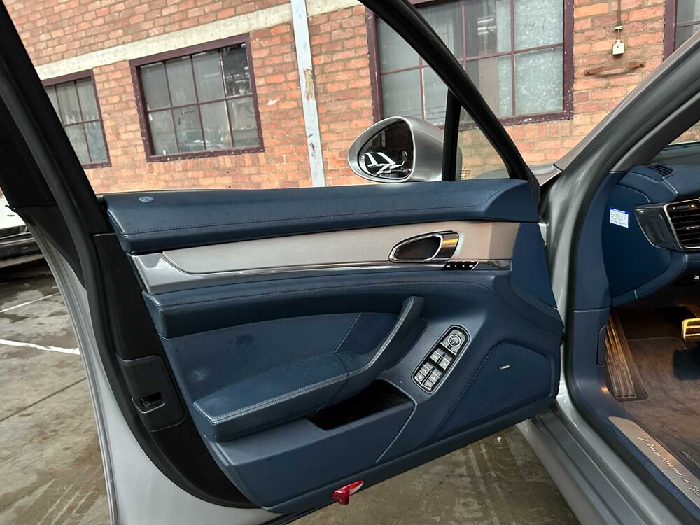 Porsche Panamera 4S 4.8 V8 400pk 2009