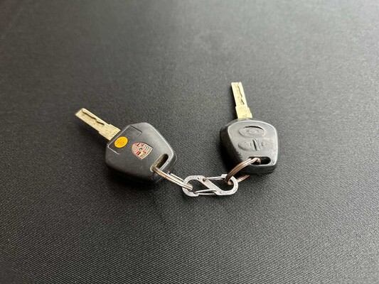 Porsche Boxster 2.7 220pk 2004 -Youngtimer-