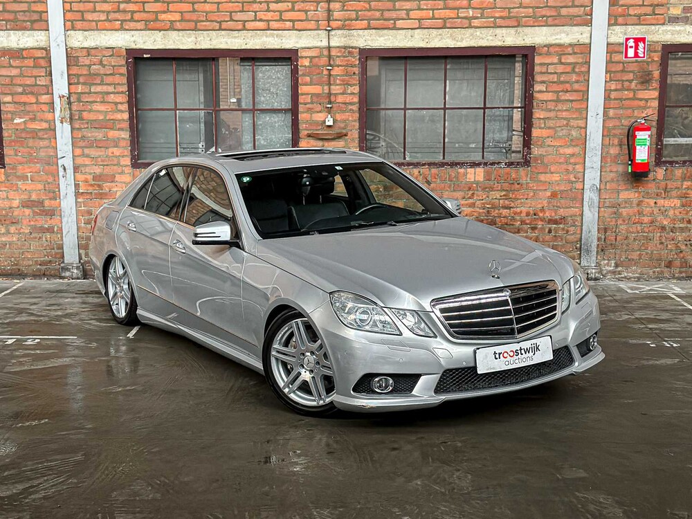 Mercedes-Benz E500 5.5 V8 AMG E-klasse 388pk 2009 -Youngtimer-
