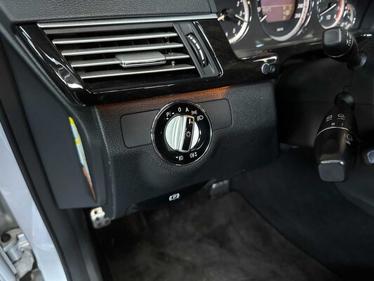 Mercedes-Benz E500 5.5 V8 AMG E-klasse 388pk 2009 -Youngtimer-