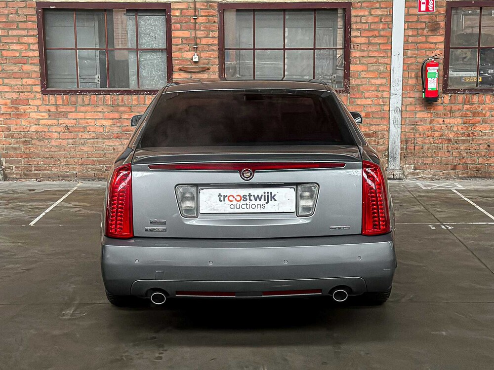 Cadillac STS 4.6 V8 Launch Edit. 320pk 2005, 56-RV-TL