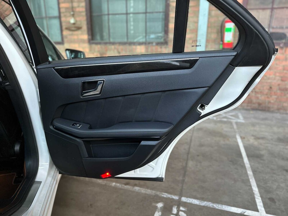 Mercedes-Benz E63 AMG 6.3 V8 -CARBON- 525pk 2010 (Origineel-NL) E-Klasse, 47-LKB-6