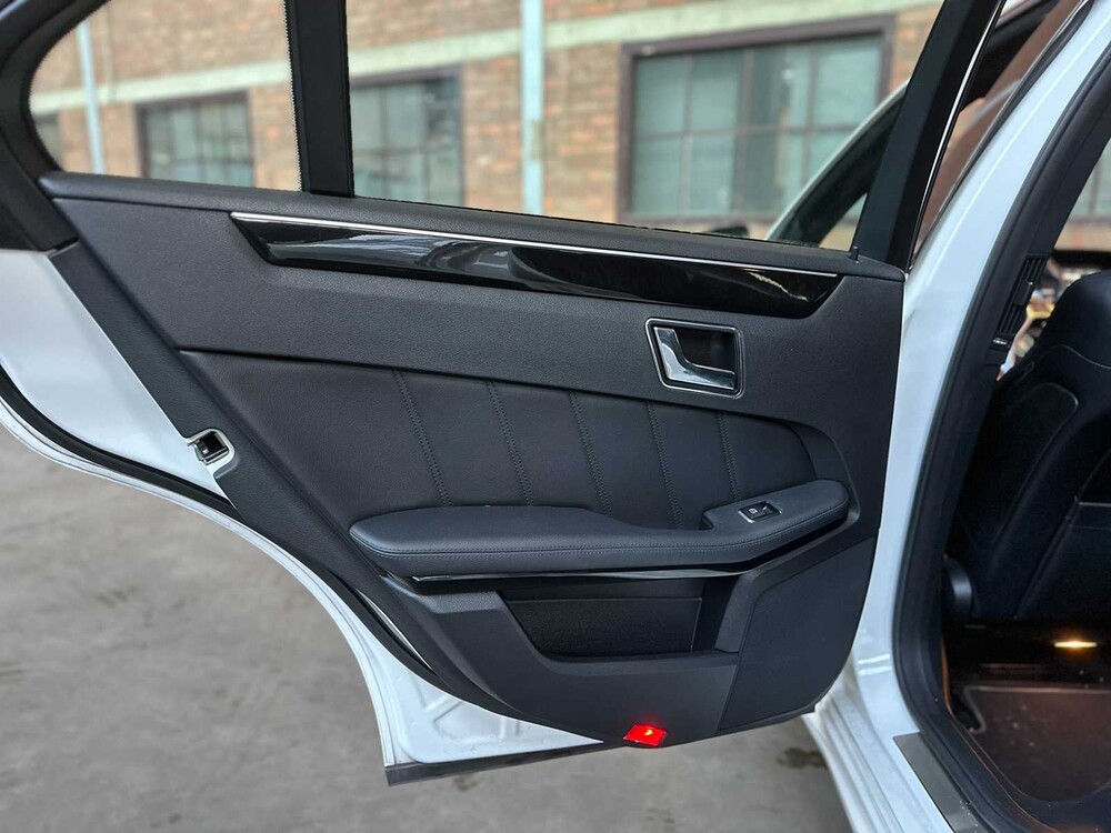 Mercedes-Benz E63 AMG 6.3 V8 -CARBON- 525pk 2010 (Origineel-NL) E-Klasse, 47-LKB-6