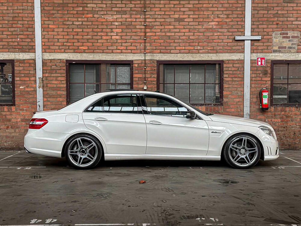 Mercedes-Benz E63 AMG 6.3 V8 -CARBON- 525pk 2010 (Origineel-NL) E-Klasse, 47-LKB-6