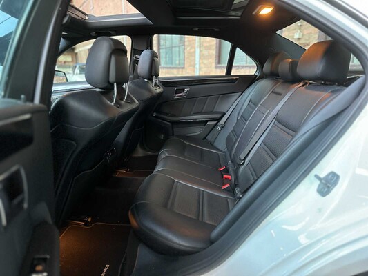 Mercedes-Benz E63 AMG 6.3 V8 -CARBON- 525pk 2010 (Origineel-NL) E-Klasse, 47-LKB-6