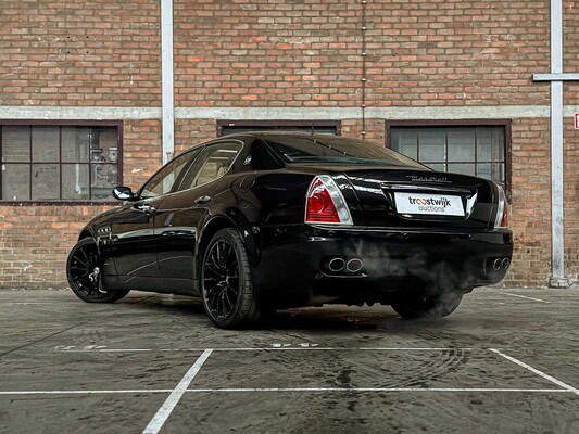 Maserati Quattroporte 4.2 V8 Duo Select 400pk 2006, L-851-RK Youngtimer