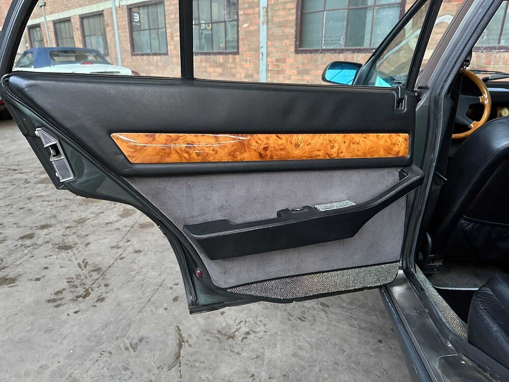 Maserati 424 245pk 1990, SJ-ZH-13