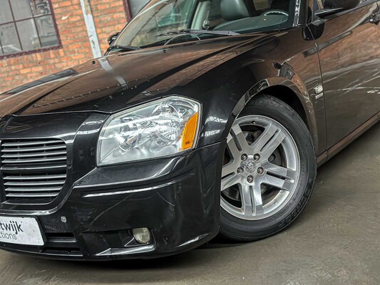 Dodge Magnum RT HEMI 5.7 V8 380pk 2005 - Youngtimer