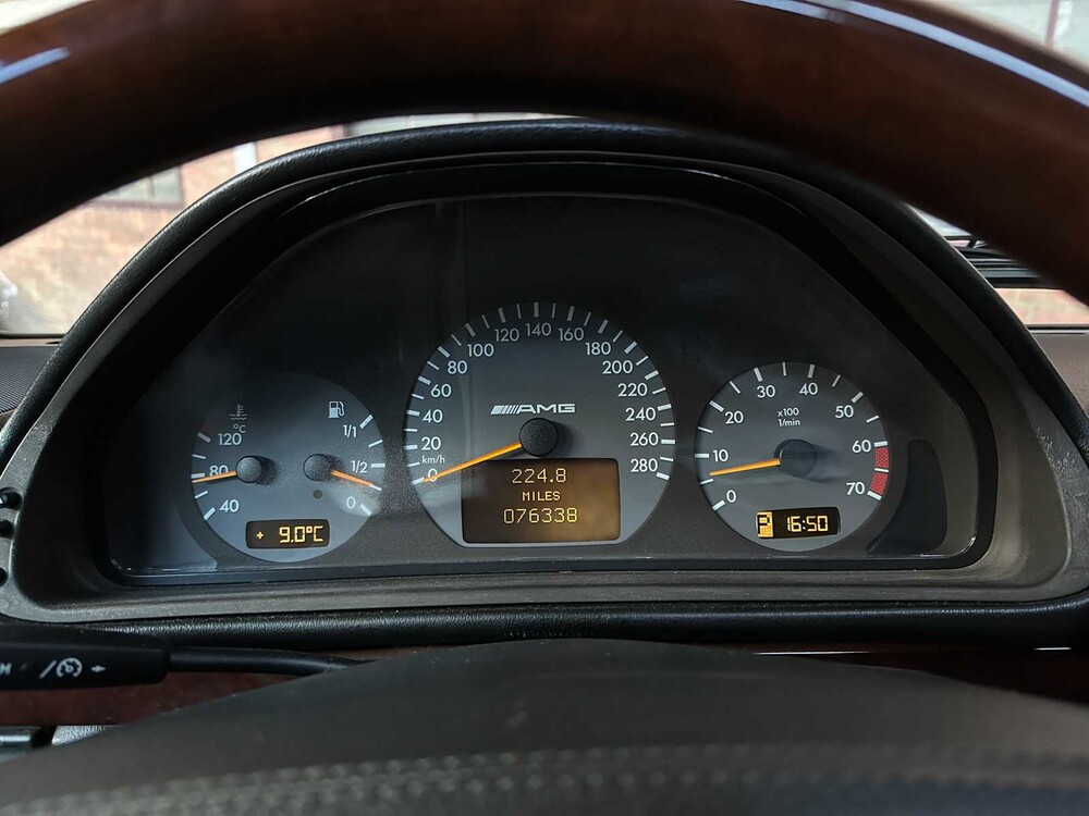 Mercedes-Benz G55 AMG Long G-Klasse 5,5 V8 354 PS 2001