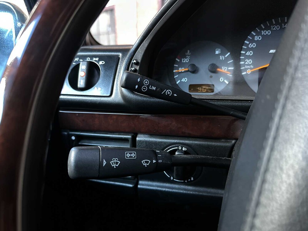 Mercedes-Benz G55 AMG Lang G-klasse 5.5 V8 354pk 2001