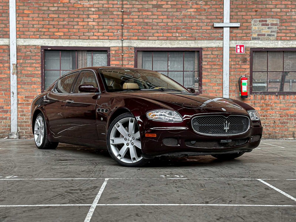 Maserati Quattroporte Sport GT 400pk 2006 Youngtimer
