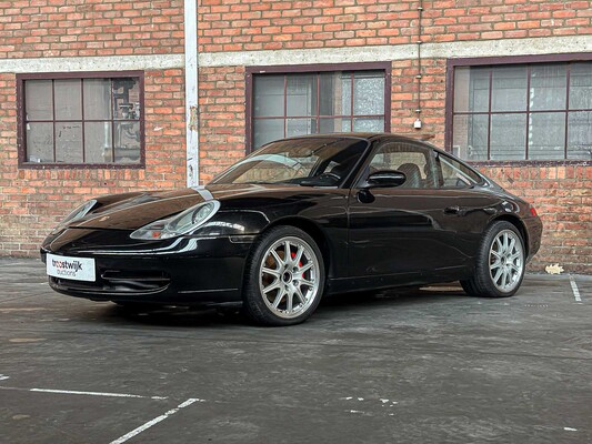 Porsche 911 996 Carrera Coupe 3.4 300PK 2001 -Handgeschakeld- Youngtimer