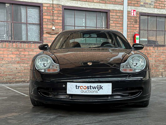 Porsche 911 996 Carrera Coupe 3.4 300PK 2001 -Handgeschakeld- Youngtimer