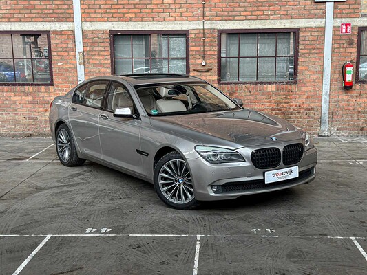 BMW 750i ActiveHybrid 4.4 V8 407pk 2010 7-serie, 02-PGJ-7 Youngtimer