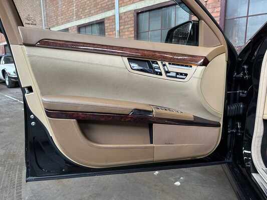 Mercedes-Benz S600 Lang S-klasse 5.5 V12 517pk 