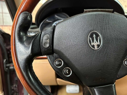 Maserati Quattroporte 4.2 V8 401pk 2008 Youngtimer