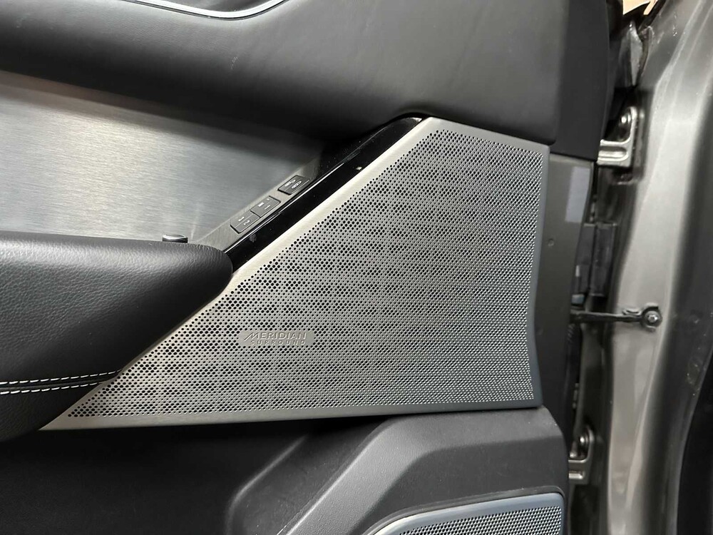 Land Rover Range Rover Velar 2.0 I4 AWD R-D HSE 237 PS 2017, PP-174-L