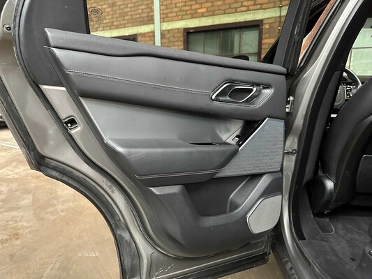 Land Rover Range Rover Velar 2.0 I4 AWD R-D HSE 237pk 2017, PP-174-L