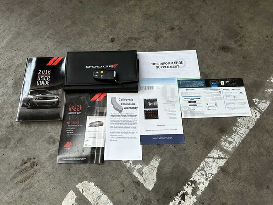 Dodge Challenger SXT 3.6 V6 305PK 2016