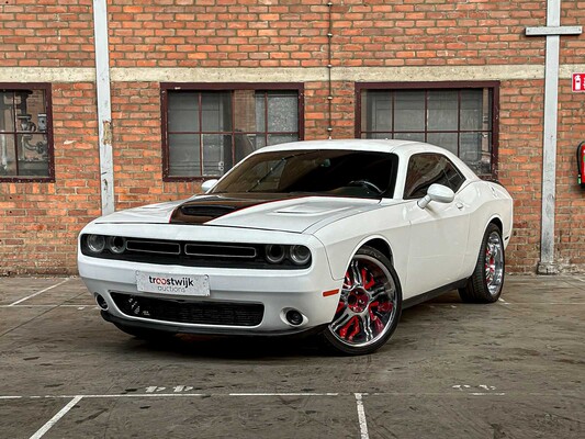Dodge Challenger SXT 3.6 V6 305 PS 2016