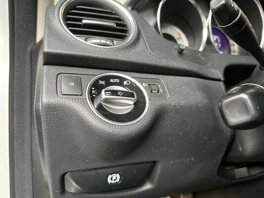 Mercedes-Benz C180 CDI Business Class Avantgarde 120pk 2013 C-klasse, 20-ZVX-8