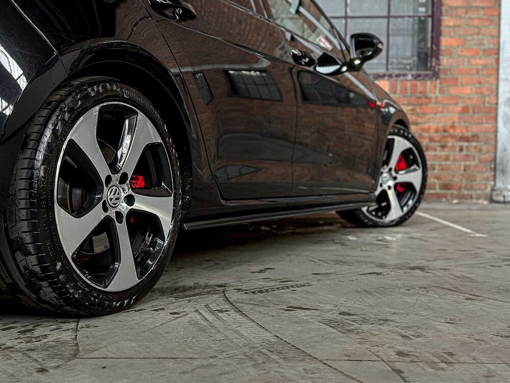 Volkswagen Golf GTI Performance VII 2.0 TSI Golf 7 230pk 2014, TV-769-S