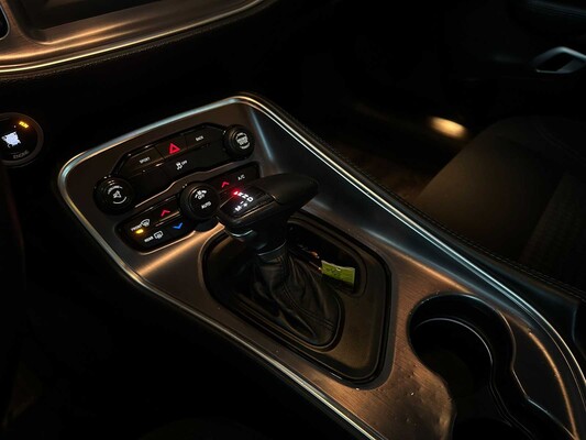 Dodge Challenger SXT 3.6 V6 305pk 2016