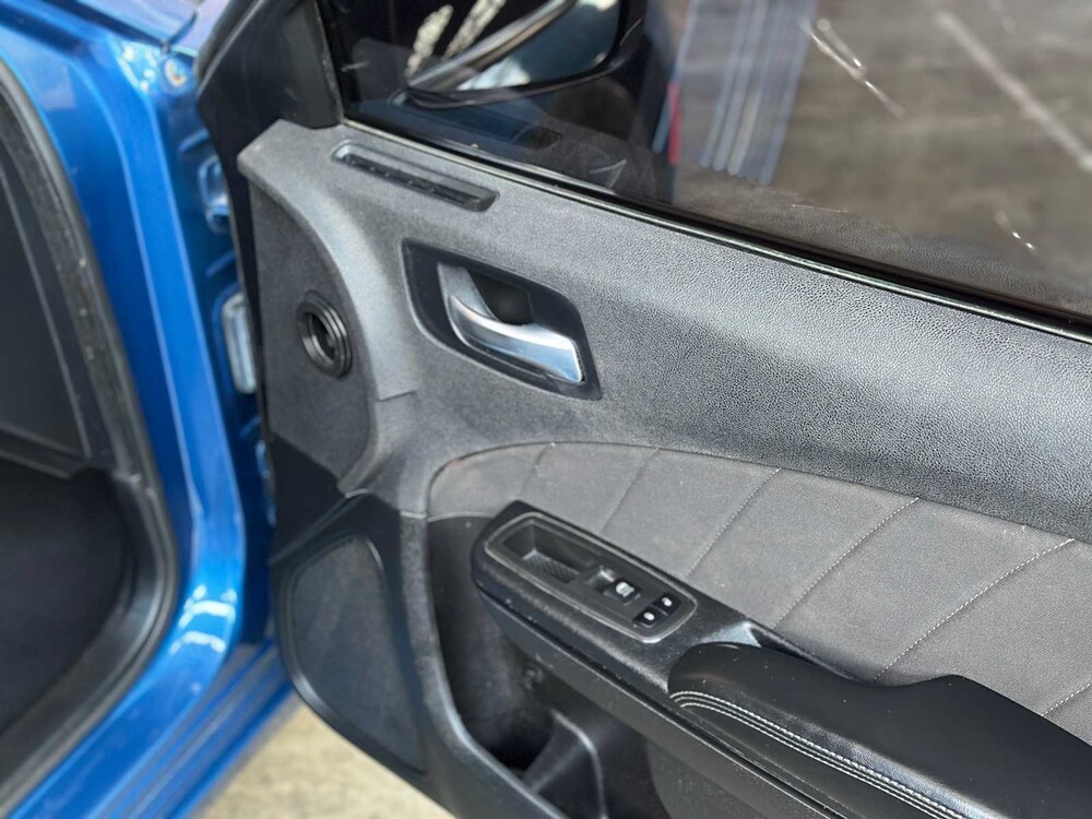 Dodge Charger SXT 3.6 V6 296 PS 2021