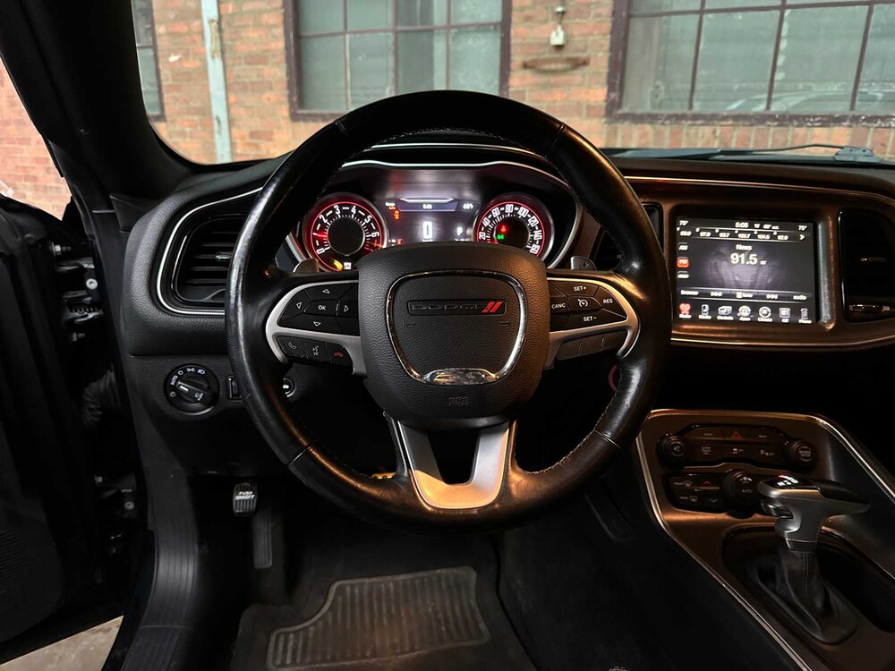 Dodge Challenger SXT PLUS 3.6 V6 305pk 2015