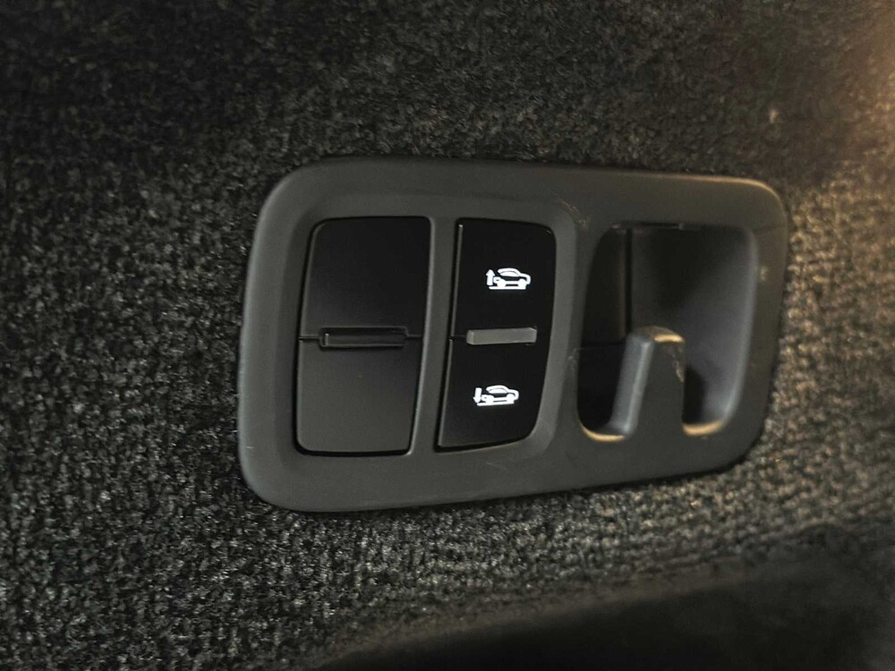 Bentley Bentayga 4.0 V8 First-Edition 550pk 2021