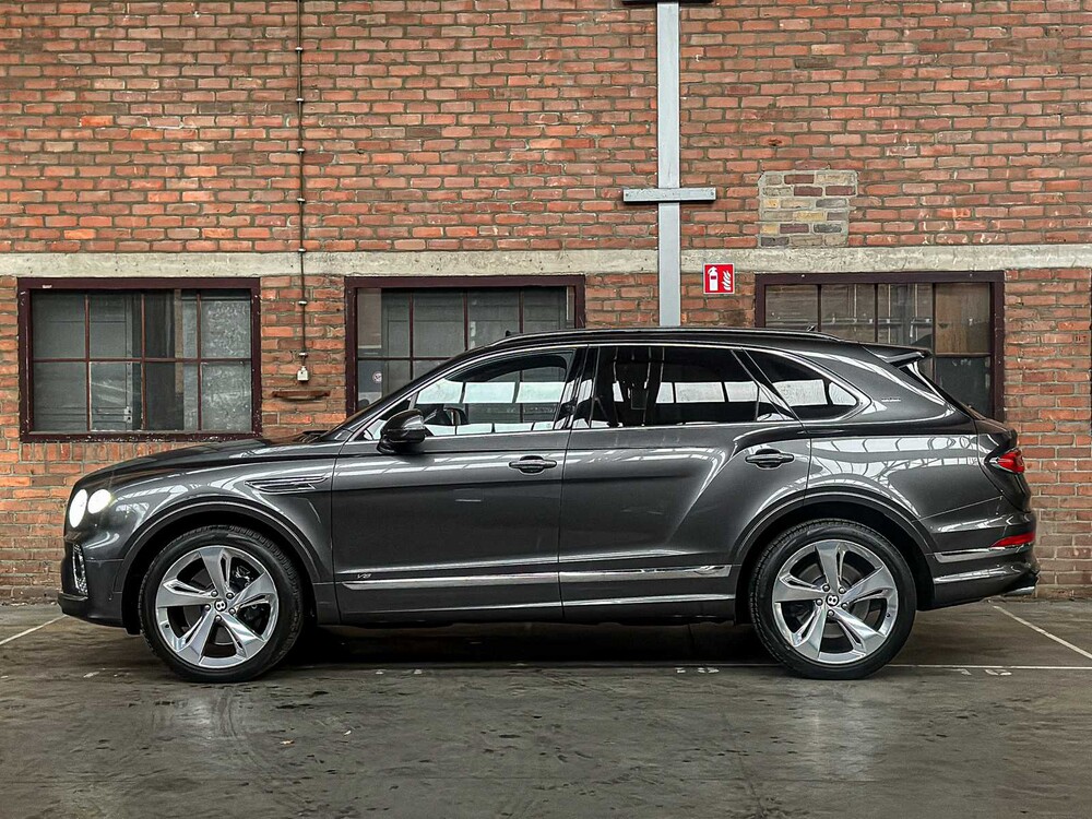 Bentley Bentayga 4.0 V8 First-Edition 550pk 2021