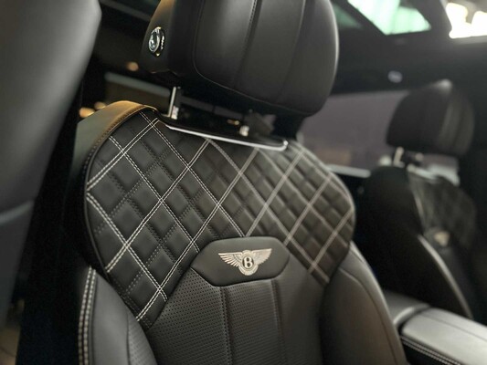 Bentley Bentayga 4.0 V8 First-Edition 550pk 2021