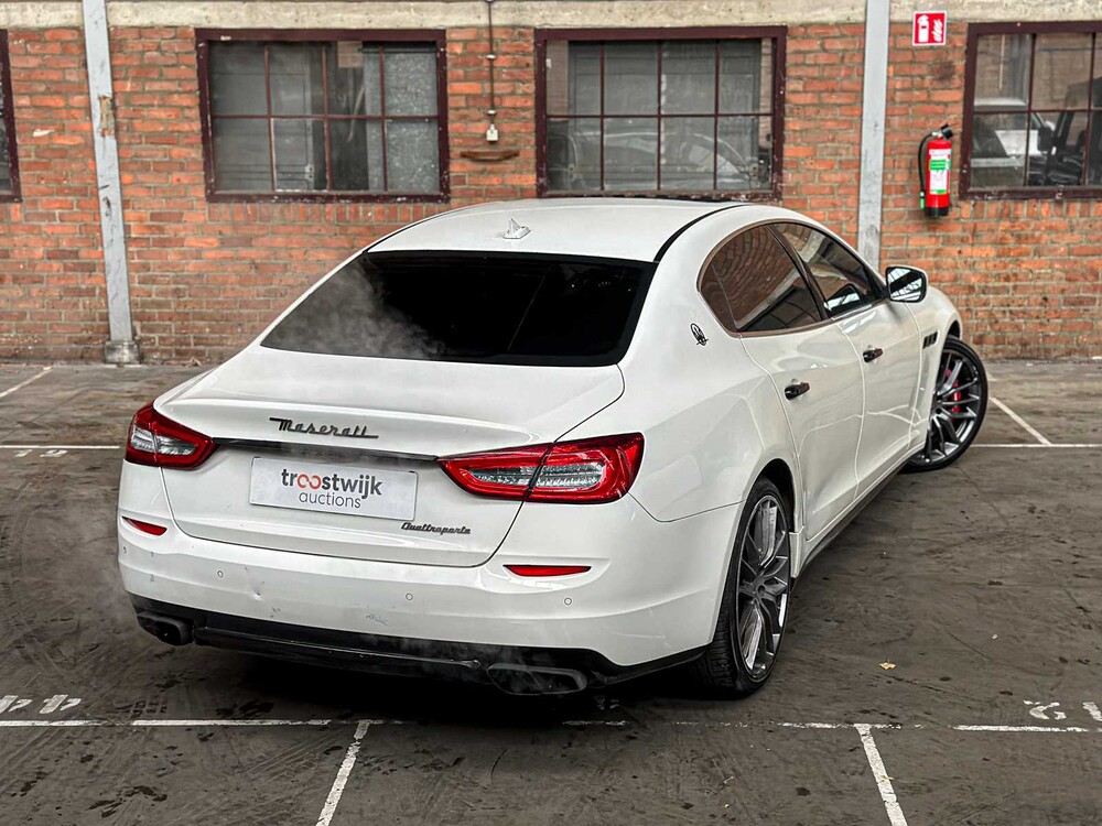 Maserati Quattroporte GT S 3.8 V8 530PK 2013