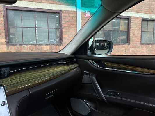 Maserati Quattroporte GT S 3.8 V8 530PK 2013