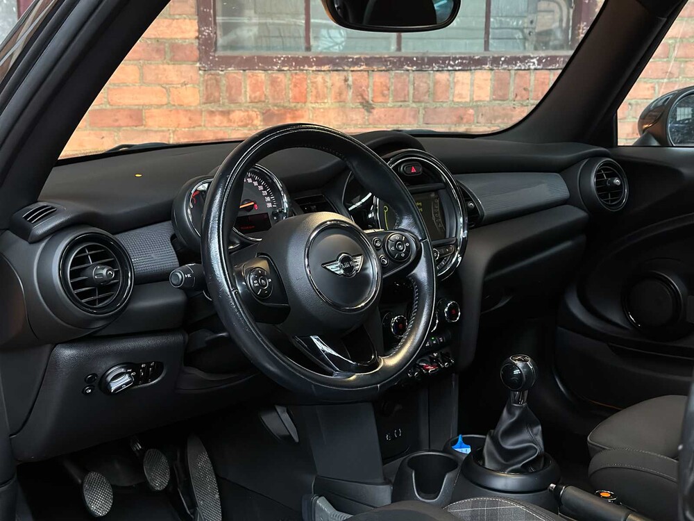 Mini Cooper Business 1.5 136pk 2016 (Origineel-NL), JF-468-B