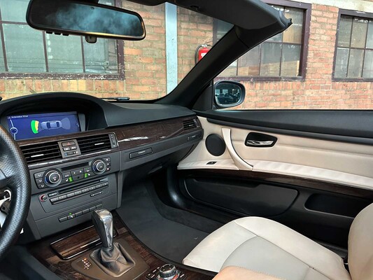 BMW 325i High Executive 217pk 2012 E93 3-serie Cabriolet, 09-TGN-9