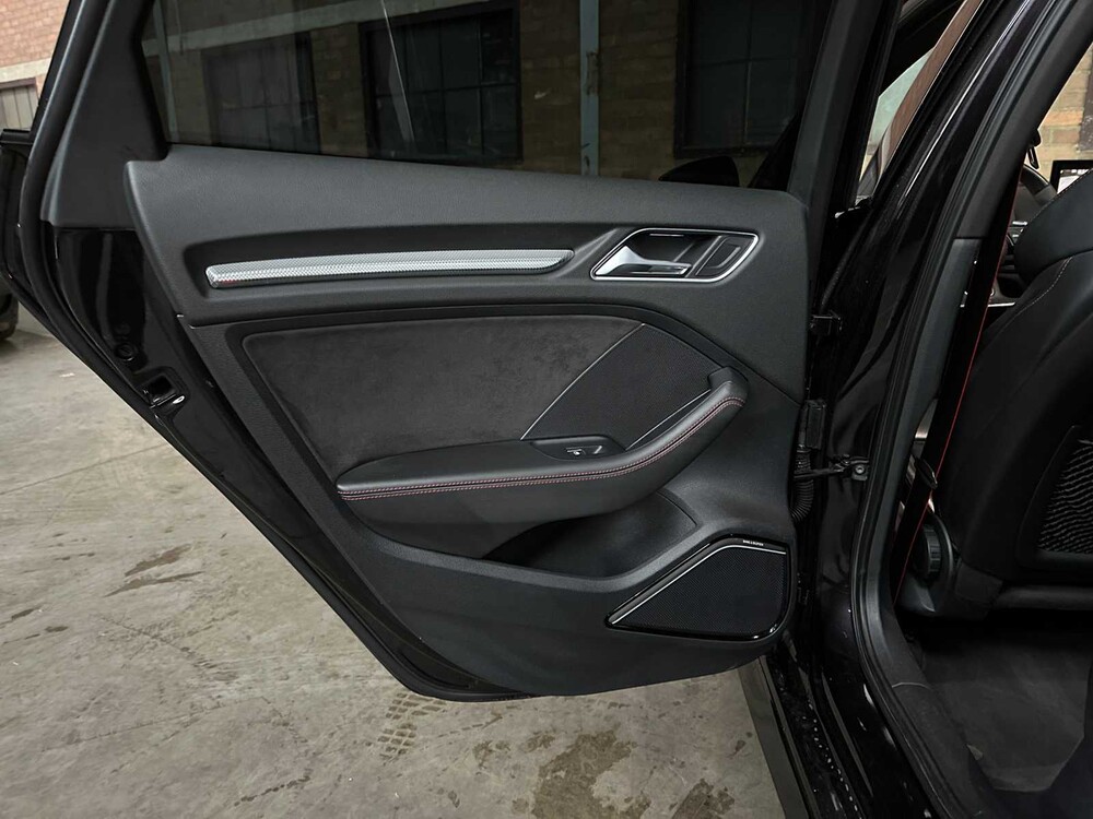 Audi RS3 Sportback 2.5 TFSI Quattro 400pk 2018, K-568-GN