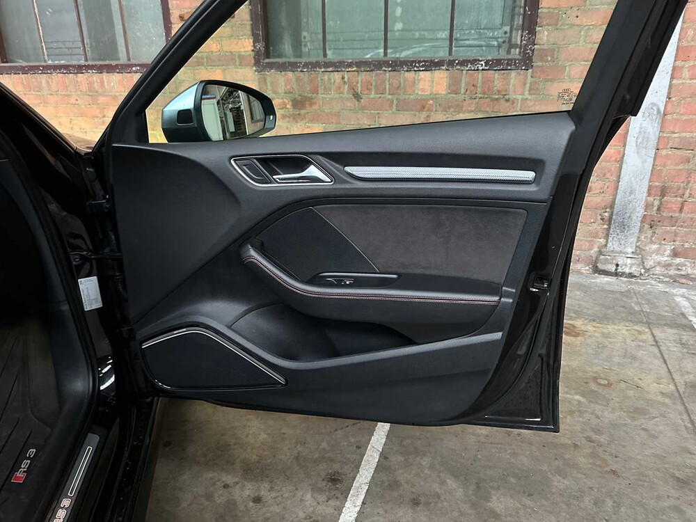 Audi RS3 Sportback 2.5 TFSI Quattro 400pk 2018, K-568-GN