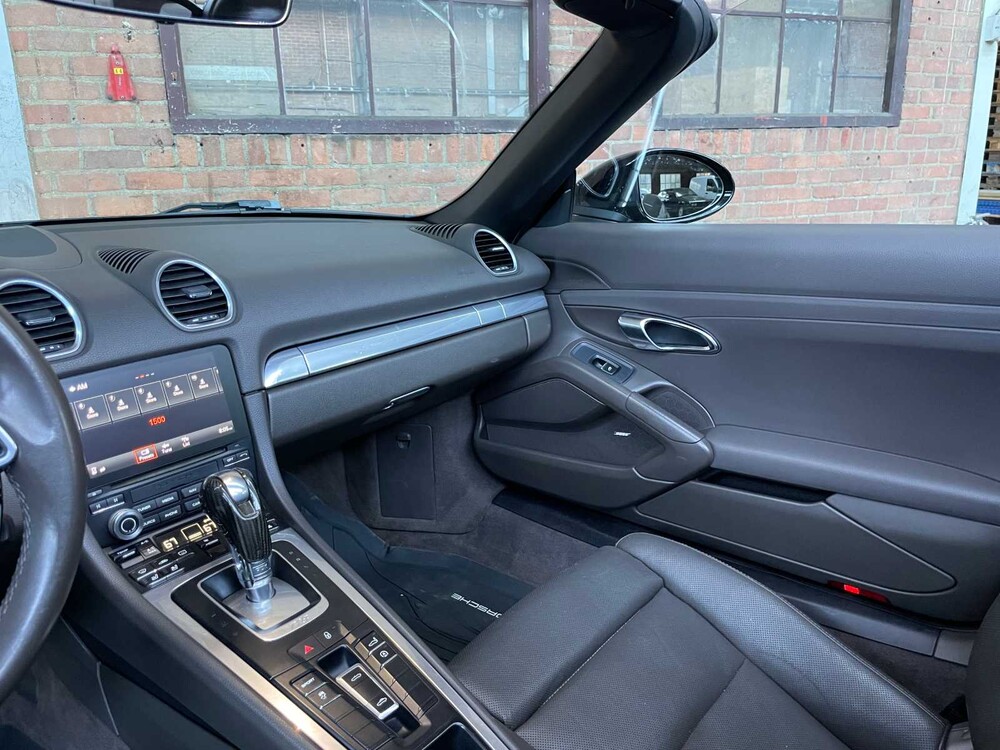 Porsche 718 Boxster 299 PS 2016 PDK