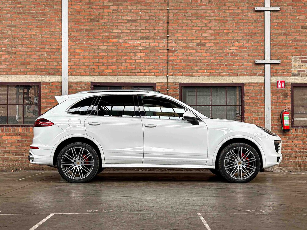 Porsche Cayenne 3.6 V6 300pk 2015