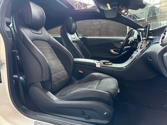 Mercedes-Benz C250 Edition 1 AMG-Line 211hp 2016 C-Class Coupe, PT-406-T
