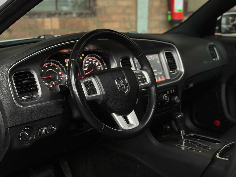 Dodge Charger RT HEMI 5.7 V8 375 PS 2013