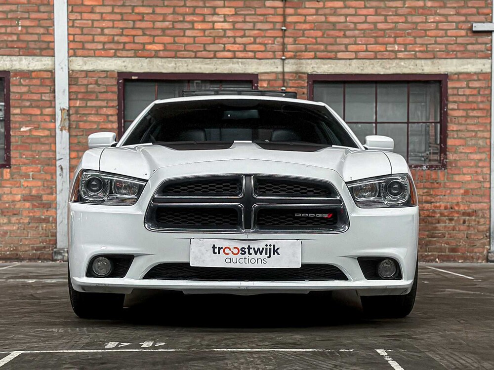 Dodge Charger RT HEMI 5.7 V8 375pk 2013