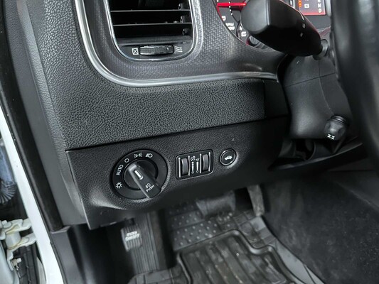 Dodge Charger RT HEMI 5.7 V8 375pk 2013