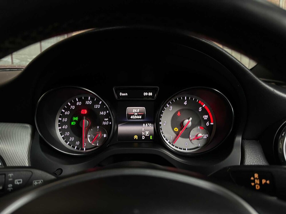 Mercedes-Benz GLA200 CDI Ambition 136pk 2015 GLA-klasse, N-761-BJ