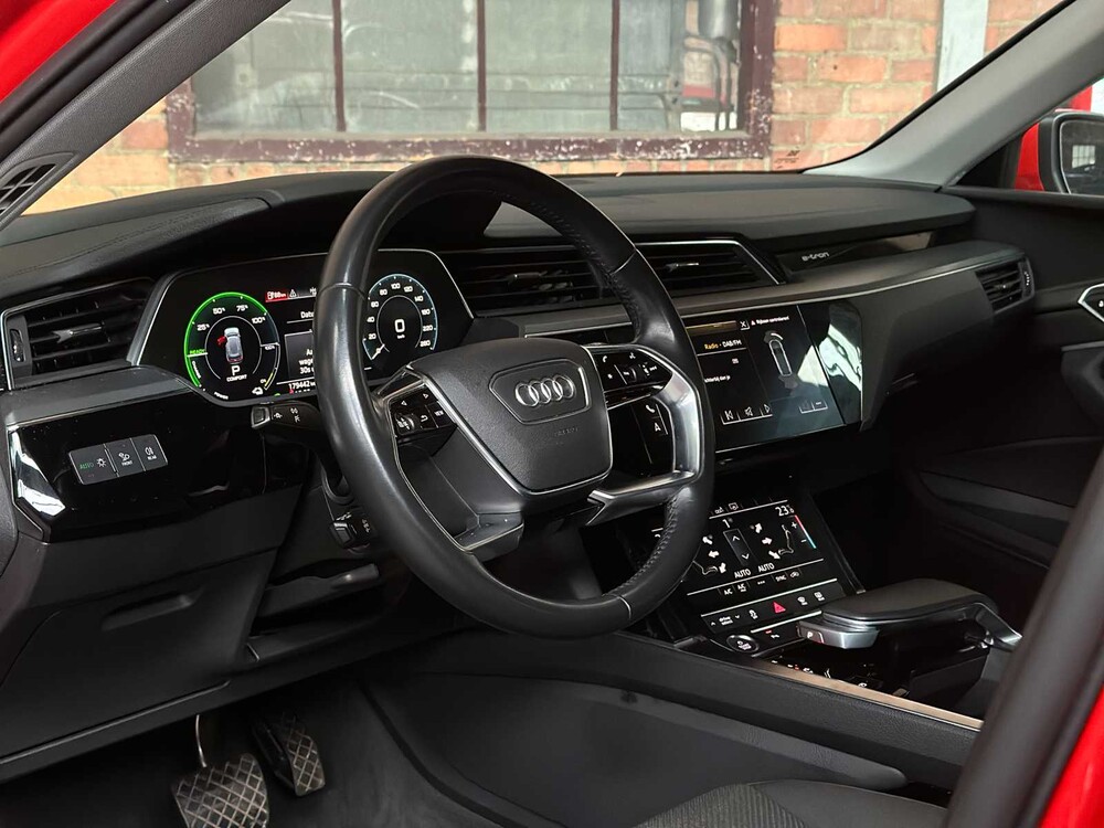 Audi e-tron 50 Quattro Edition 71 kWh 313pk 2020 (Origineel-NL), J-388-LL