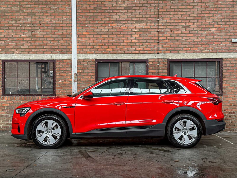 Audi e-tron 50 Quattro Edition 71 kWh 313pk 2020 (Origineel-NL), J-388-LL