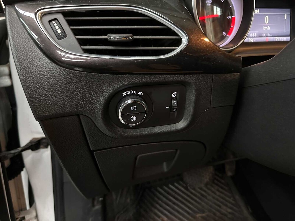 Opel Astra 1.6 CDTI Edition 136pk 2016, HFF-21-V