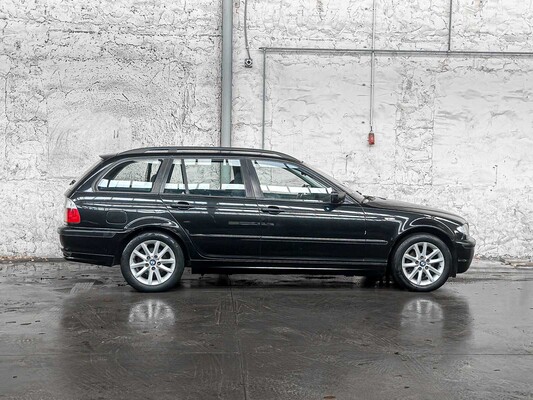 BMW 316i Touring Black & Silver 3-serie 114pk 2003, 62-LK-SL